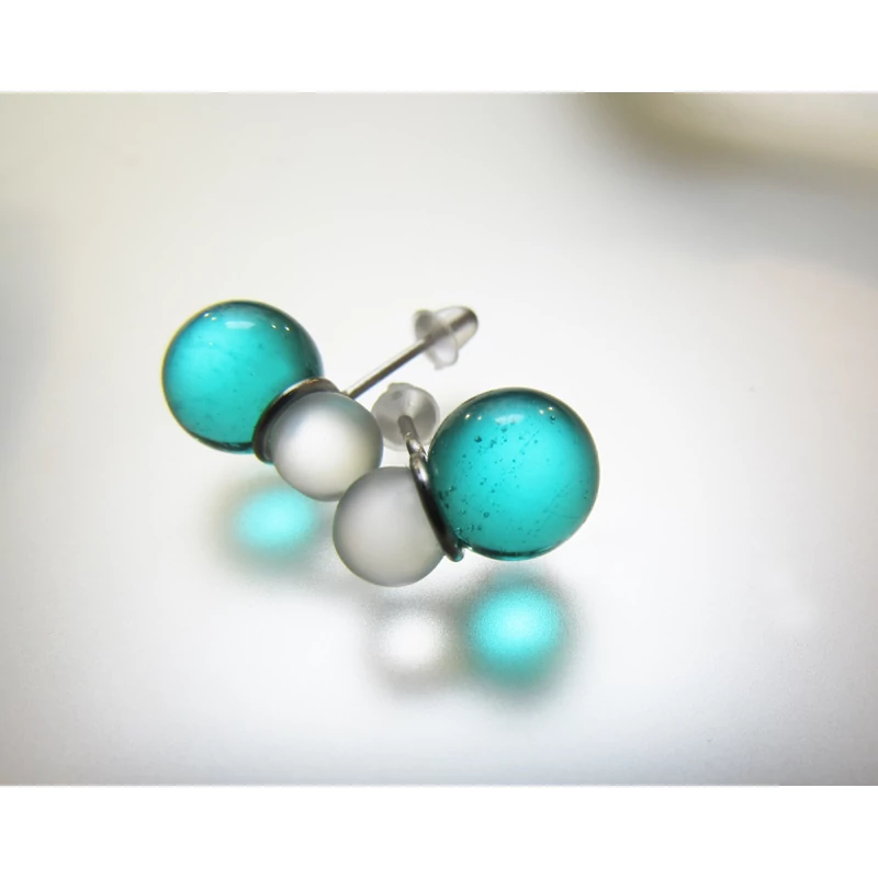 TURQUISE BALLOON EARRING