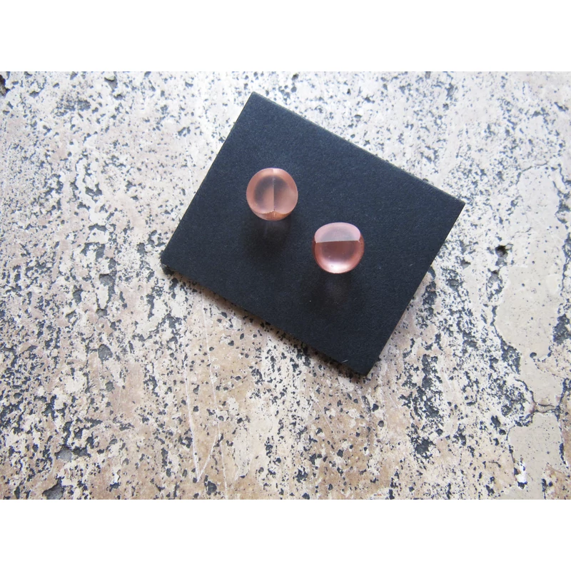 ROSE SPOTLIGHT EARRING