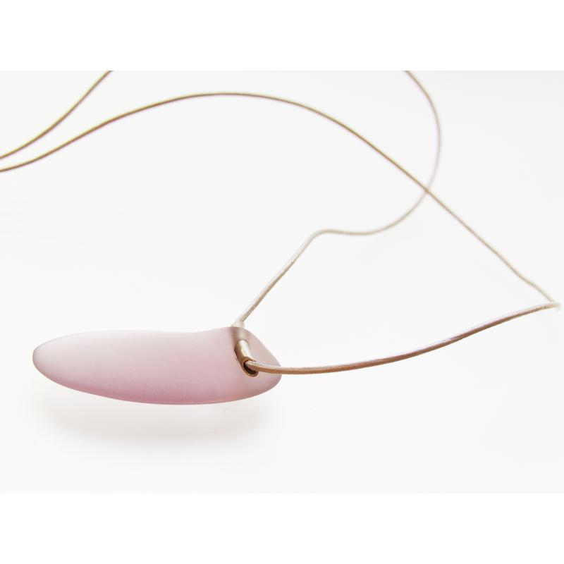 LILAC NECKLACE